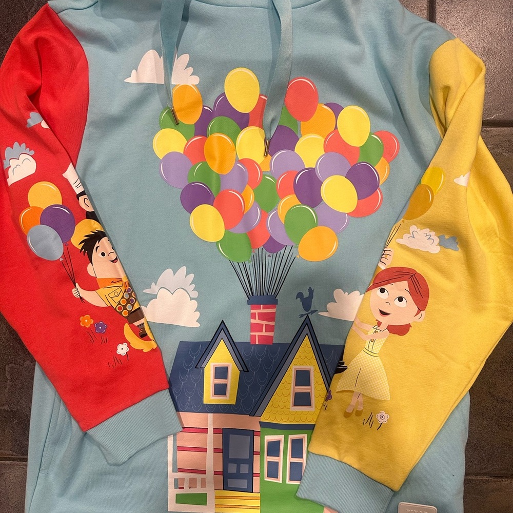 Pixar Loungefly UP Sweatshirt size Large NWT!! Sold out!